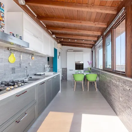 Holiday home Penthouse *